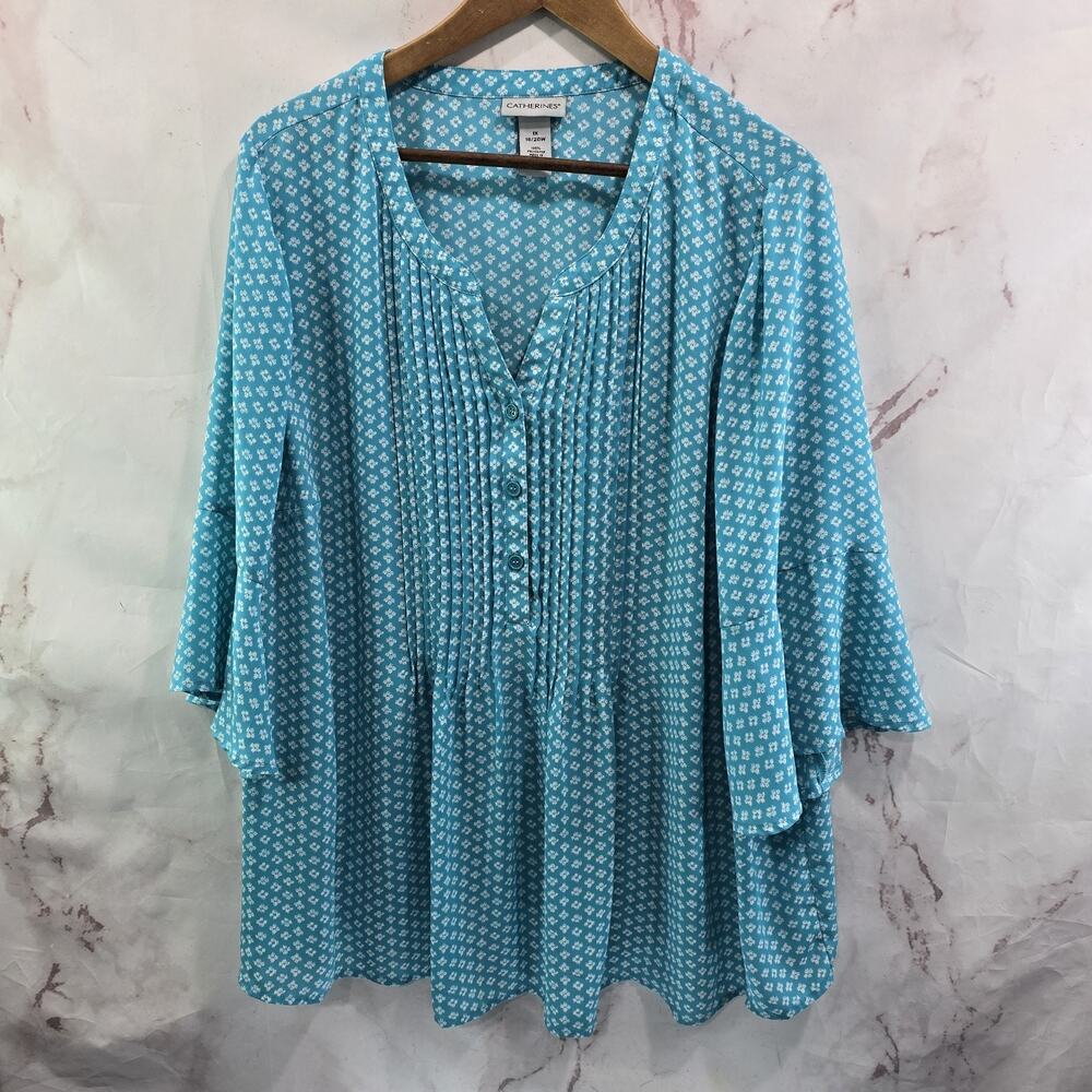 Catherines Shirt Womens 1X 18 20 Light Blue White Blouse Popover Notch V Floral